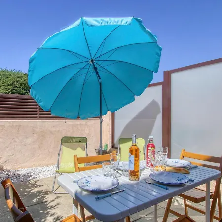 De La By Interhome * Saint-Cyr-sur-Mer