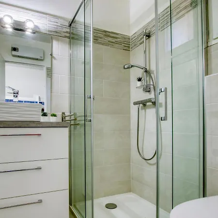 De La By Interhome Apartman Saint-Cyr-sur-Mer